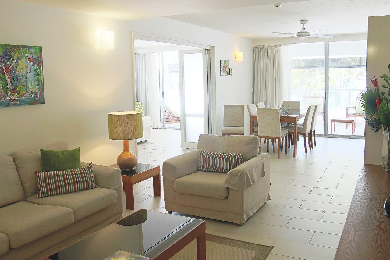 Drift Palm Cove Hotel Exterior photo